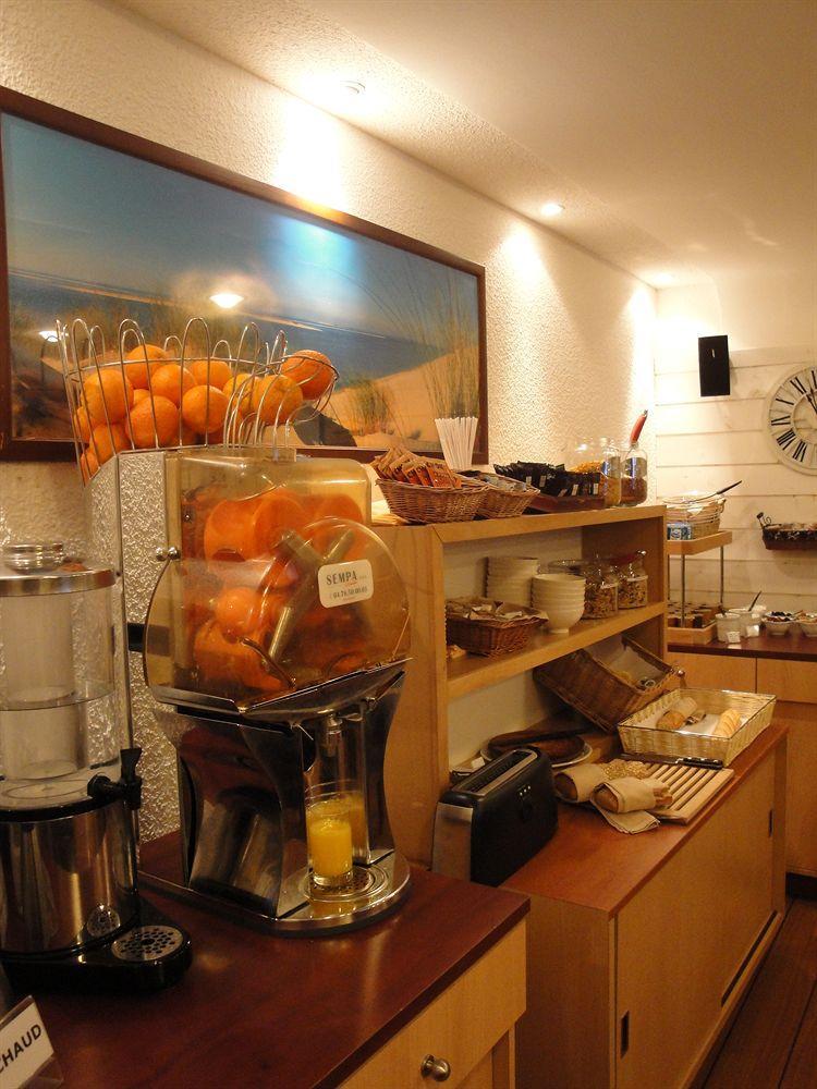 Point France Hotel