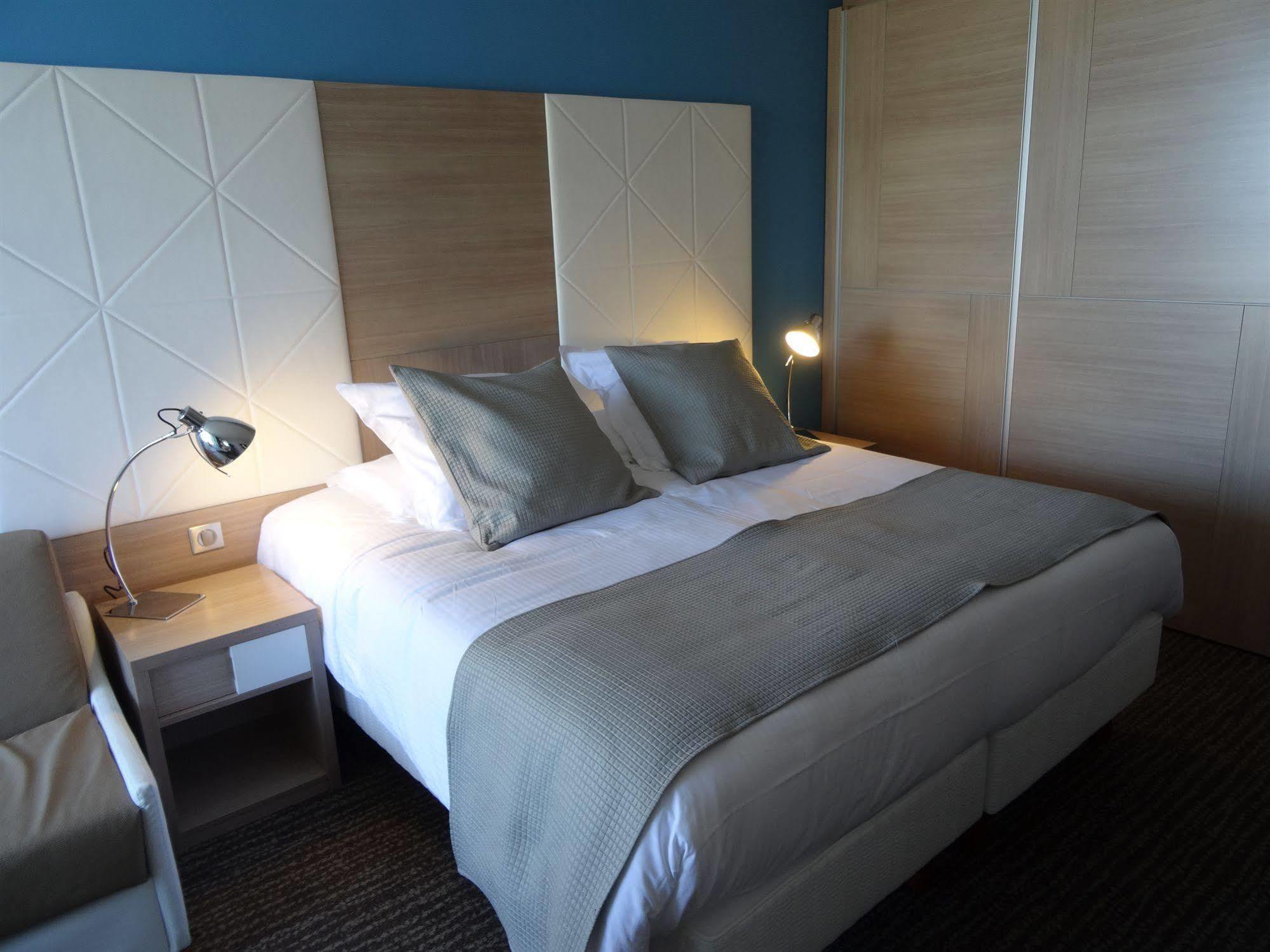 Point France Hotel Arcachón